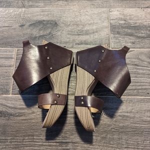 Lucky Brand wedge